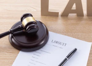 Legal scales symbolizing justice in mesothelioma compensation